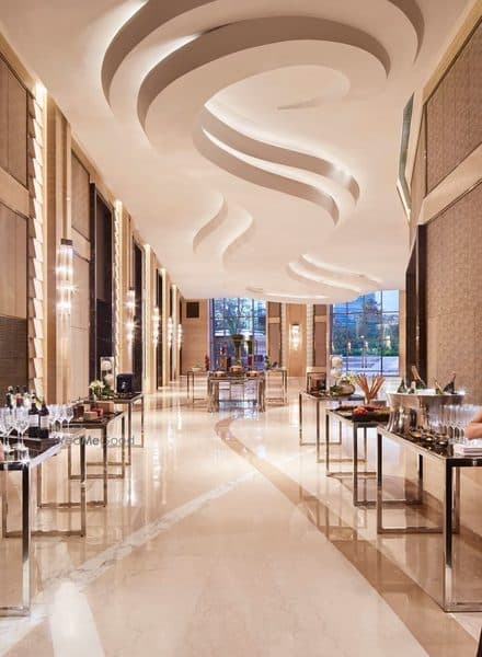 JW Marriott Sahar — corridor
